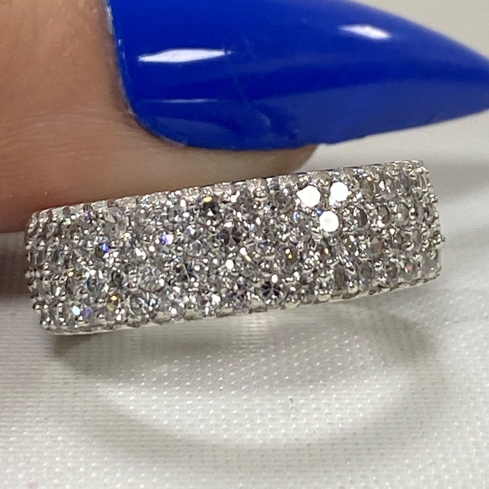 CZ Eternity Ring / Sterling silver